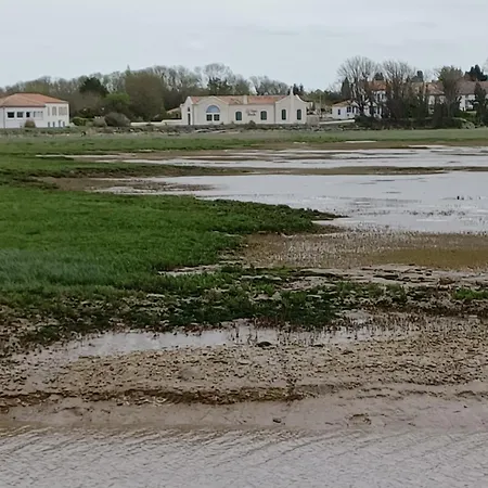 D'hôte Indépendante Barzan